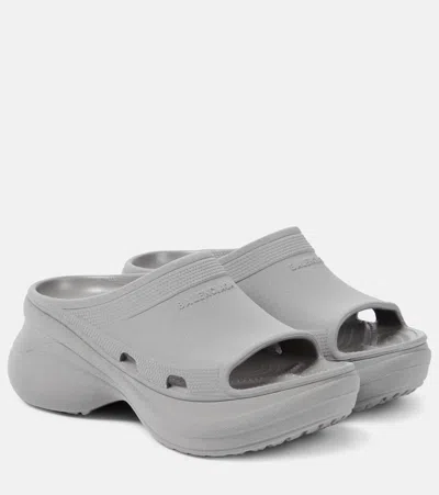 Balenciaga Womens Grey X Crocs Pool Rubber Sliders