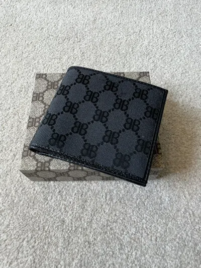 Pre-owned Balenciaga X Gucci Spring22 Hacker Project Bb Wallet Nwt In Black