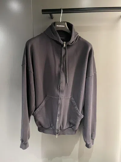 Balenciaga Zip-up Hoodie In Black
