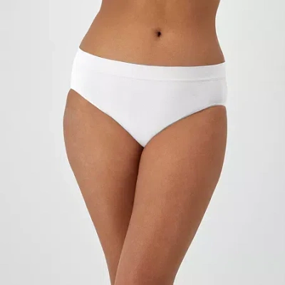 Bali One Smooth U All Over Smoothing Hi-cut Panties Df2362 In White