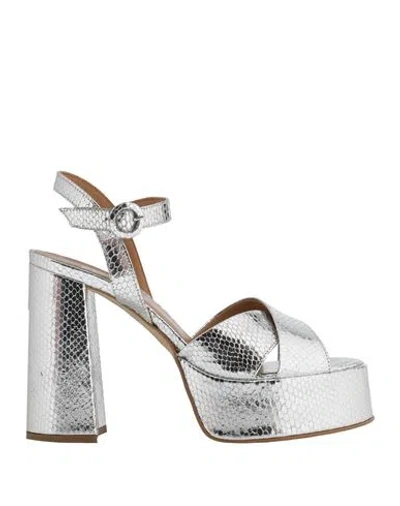 Bali Ē Woman Sandals Silver Size 6 Textile Fibers