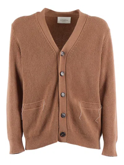 Ballantyne V-neck Ribbed Cardigan In Brown
