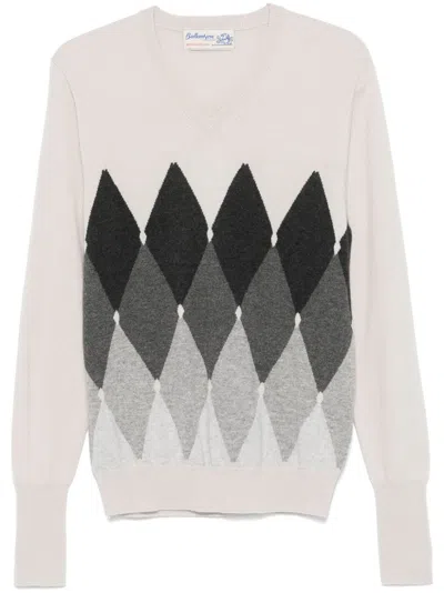 Ballantyne Diamond-pattern V-neck Sweater In White