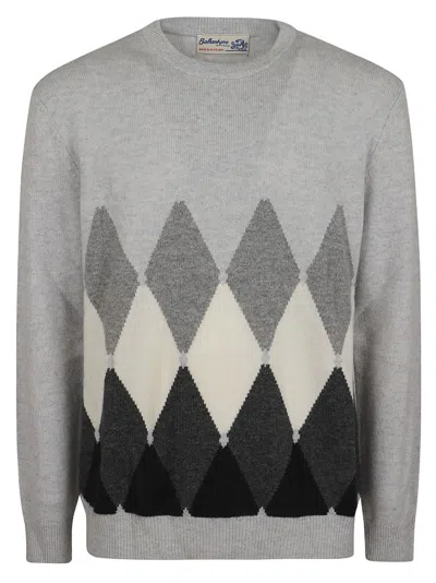 Ballantyne Luxurious Cashmere Sweater With Sophisticated Diamond Pattern And Classic Fit In Grey