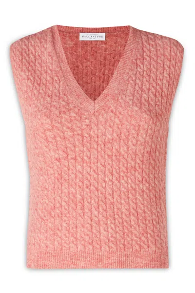 Ballantyne Knitwear V Neckline Sleeveless Ribbed Hem In 11106