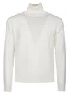 Ballantyne Plain Turtle Neck Sweater In White