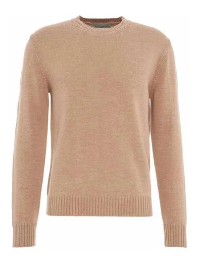 Ballantyne R Neck Jumper In Brown