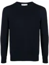 Ballantyne R Neck Pullover In Black