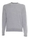 Ballantyne R Neck Pullover In Grey