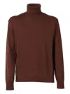 Ballantyne Turtleneck Sweater In Burgundy