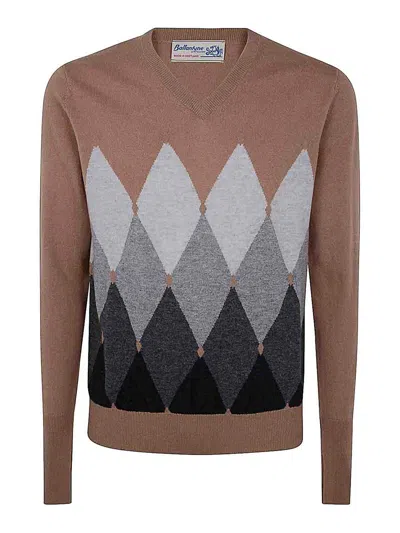 BALLANTYNE V NECK PULLOVER