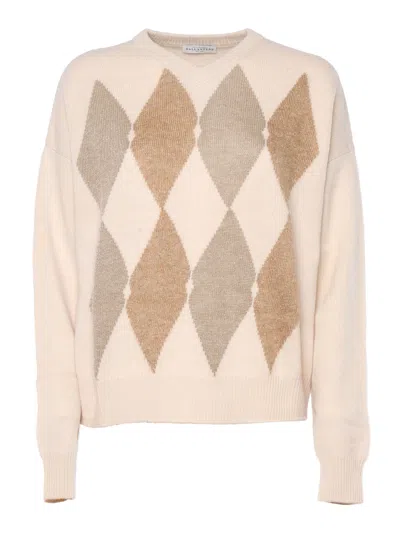 Ballantyne V Neck Pullover In White