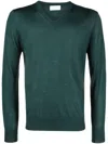 Ballantyne V Neck Slim Fit Pullover In Green Parrot
