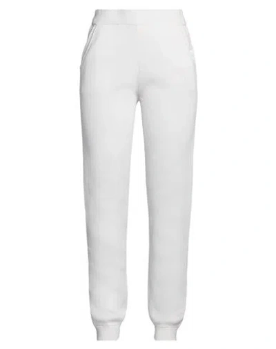 Ballantyne Woman Pants White Size 8 Cotton