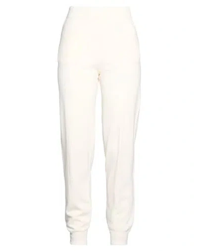 Ballantyne Woman Pants White Size 8 Wool