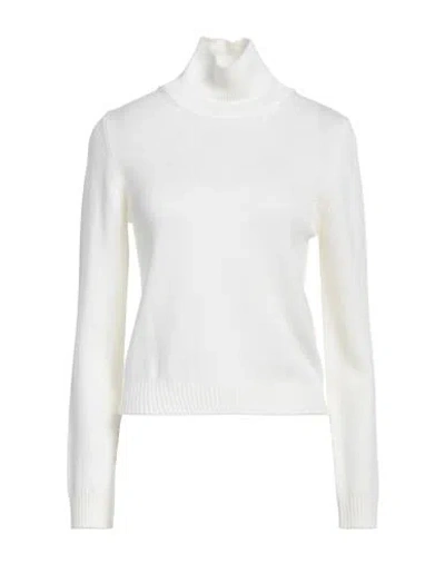 Ballantyne Woman Turtleneck Ivory Size 8 Wool In White