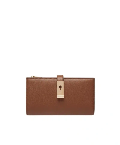 Bally Anbery - French In Brown
