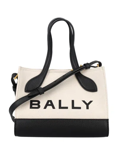Bally Bar Keep On Xs In Natural/black+oro