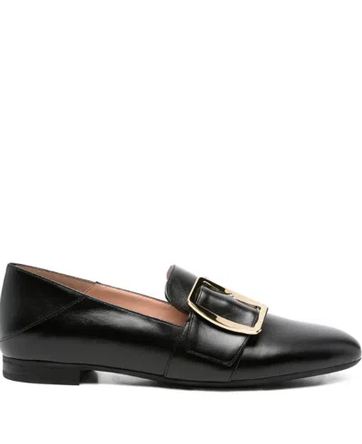 Bally Buckle