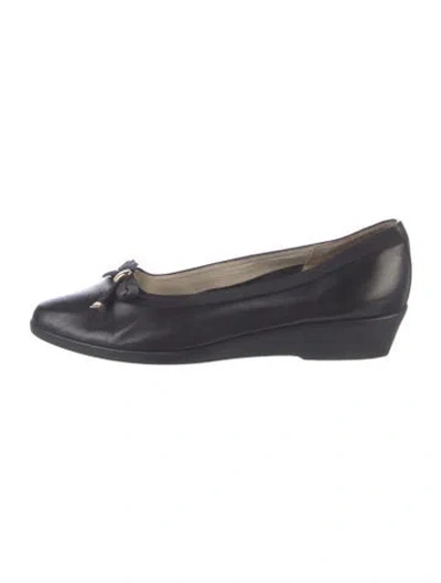 Pre-owned Bally Leather Bow Accents Pumps In Blue