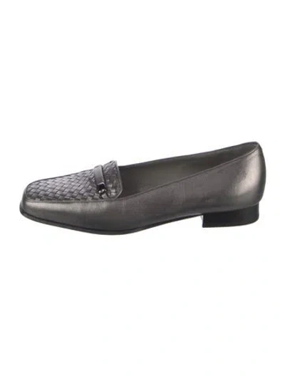 Pre-owned Bally Leather Loafers In Silver