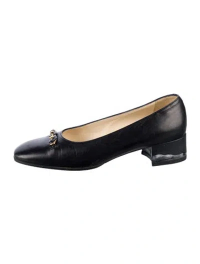 Pre-owned Bally Leather Pumps In Black