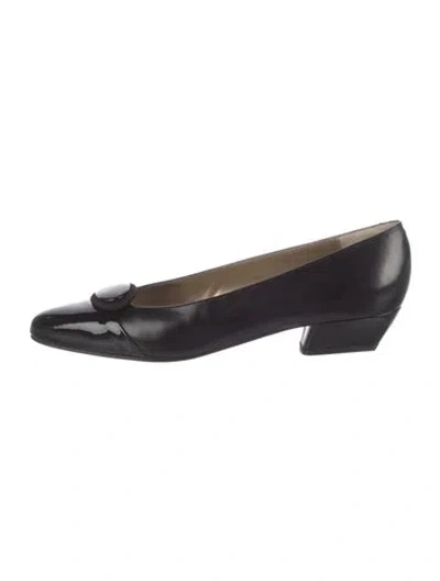 Pre-owned Bally Leather Pumps In Black