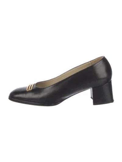 Pre-owned Bally Leather Pumps In Black