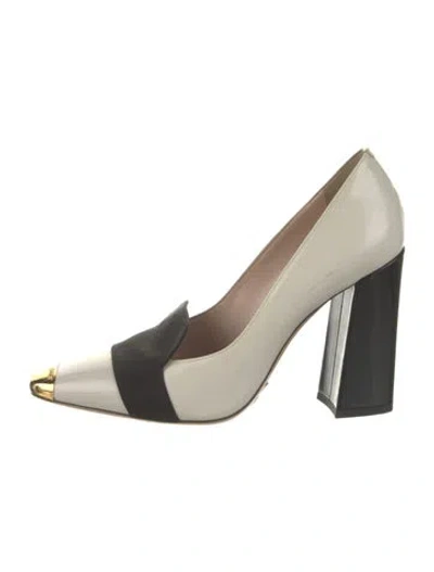 Pre-owned Bally Leather Pumps In Black/white
