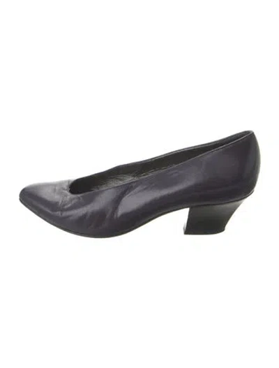 Pre-owned Bally Leather Pumps In Blue