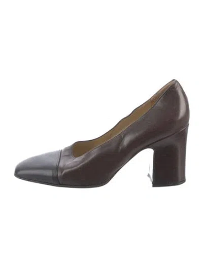 Pre-owned Bally Leather Pumps In Brown