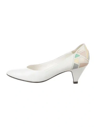 Pre-owned Bally Leather Pumps In White