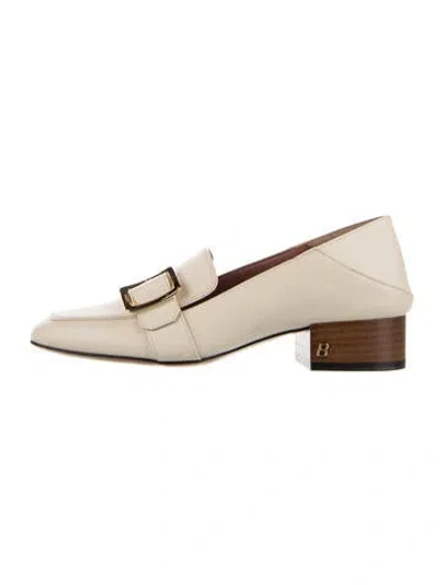 Pre-owned Bally Leather Pumps In White
