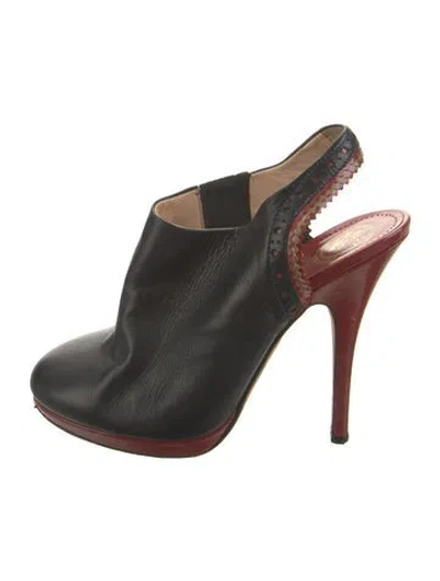 Pre-owned Bally Leather Scalloped Accent Slingback Pumps In Black