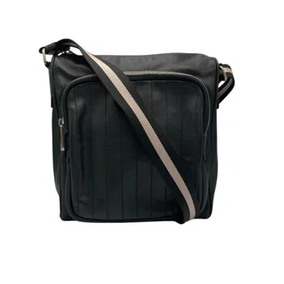 Pre-owned Bally Leather Shoulder Bag () In Black