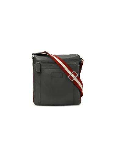 Bally Logo Shoulder Bag In Black