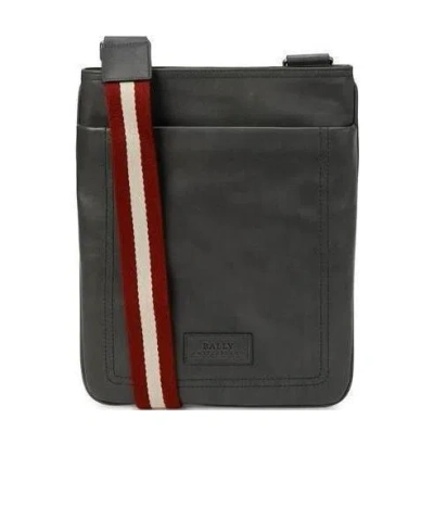Bally Logo Shoulder Bag In Black