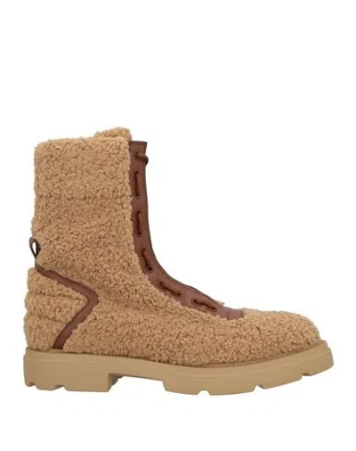 Bally Man Boot Sand Size 7 Textile Fibers
