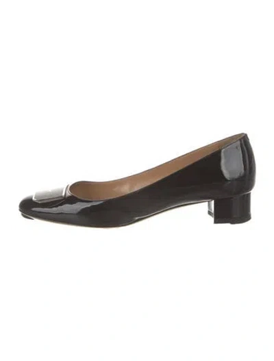 Pre-owned Bally Patent Leather Pumps In Black