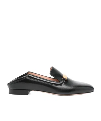 Bally Round Toe Loafers In Black