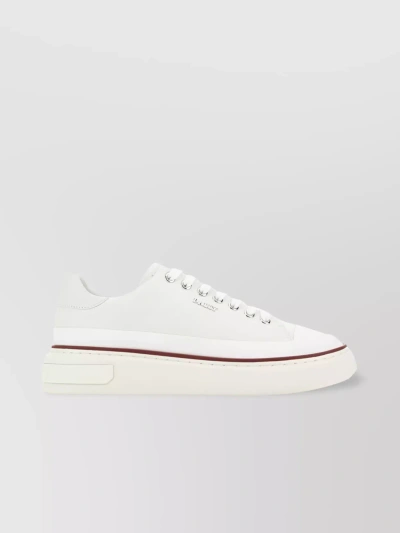 BALLY STREAMLINED LOW-TOP SNEAKERS WITH CONTRASTING SOLE