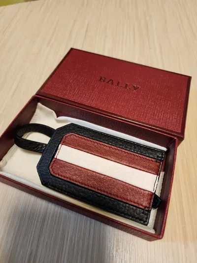 Bally Tabby 6224726 Burgundy Red Luggage Tag