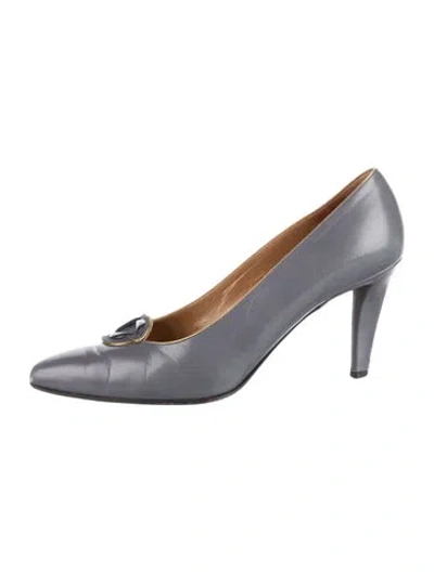 Pre-owned Bally Vintage Leather Pumps In Gray