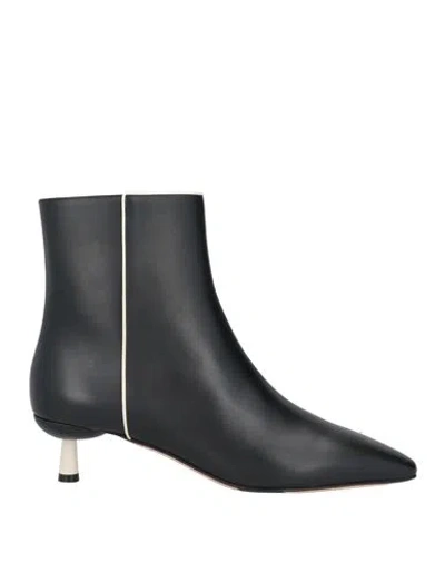Bally Woman Ankle Boots Black Size 7 Calfskin