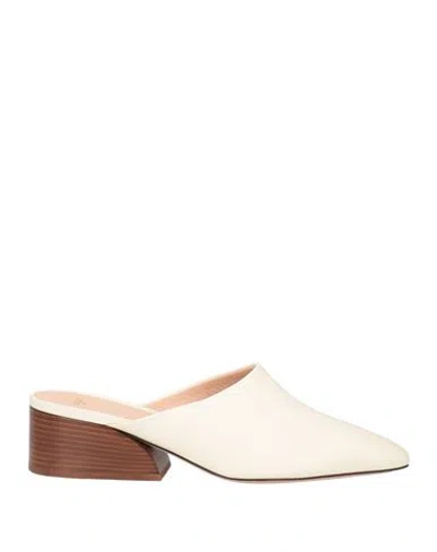 Bally Woman Mules & Clogs Ivory Size 6.5 Calfskin In White