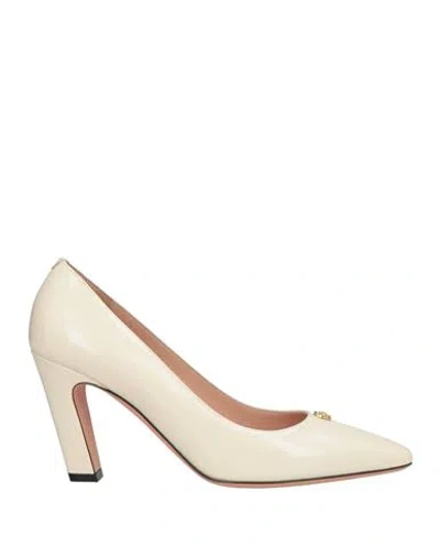 Bally Woman Pumps Cream Size 6.5 Calfskin In White
