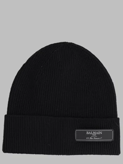 Balmain Berretto Con Patch Logo In Black
