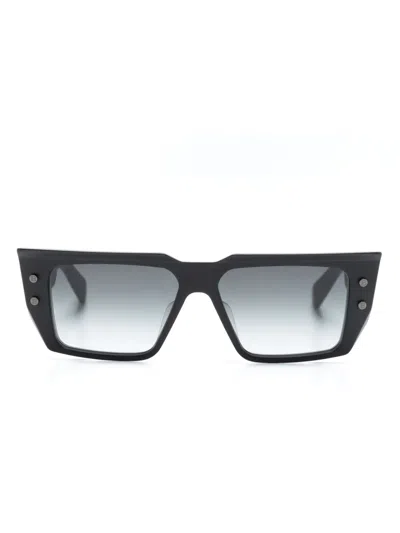 Balmain Bvi Cat-eye Frame Sunglasses In Schwarz