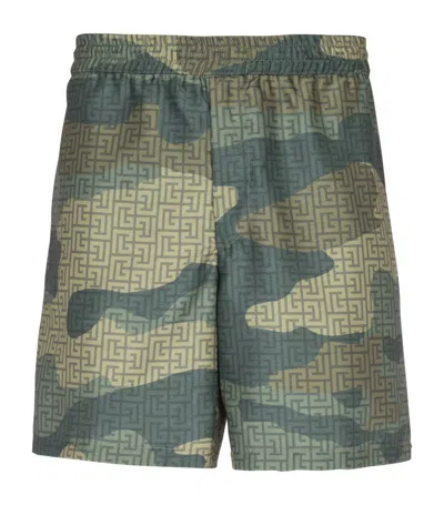 Balmain Shorts Mit Camouflage-monogramm-print In Green