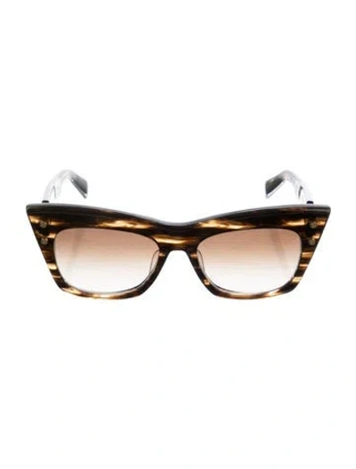 Pre-owned Balmain Cat-eye Gradient Sunglasses In Brown